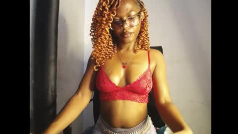 Darkskinned Rae online show from April 13, 7:42 am