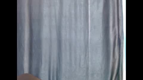 Snapshot of sexyxbunnyxx chatting on February 27, 7:12 am Blue online show from February 27, 7:12 am