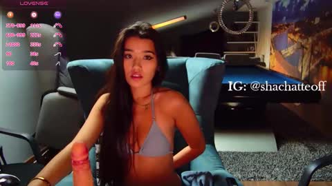 Snapshot of shachatte chatting on October 5, 8:52 am Shachatte online show from October 5, 8:52 am