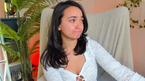 Lily  online show from January 9, 11:58 am