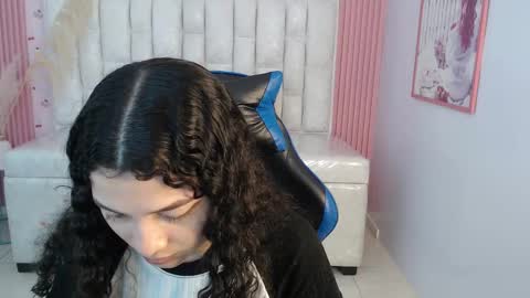 Shalon  online show from November 5, 2:00 pm