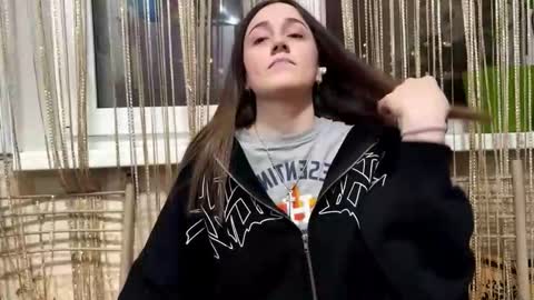 Jane online show from March 1, 4:39 pm