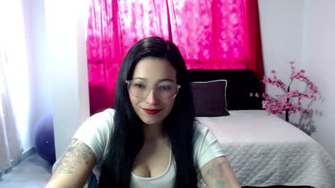 Shanel  online show from September 16, 4:04 pm