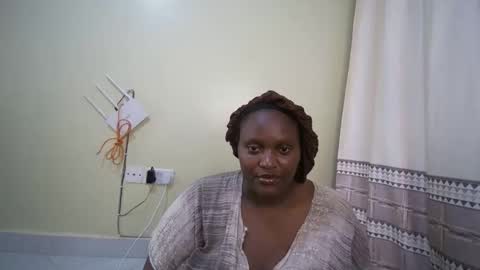 Snapshot of shanny_123 chatting on October 27, 5:47 am shanny_123 online show from October 27, 5:47 am