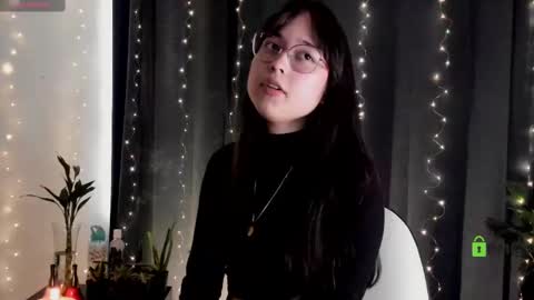 Snapshot of shantalcerezo chatting on March 11, 8:20 pm Cat-FOLLOWME and we talk IGshantal cerezo online show from March 11, 8:20 pm