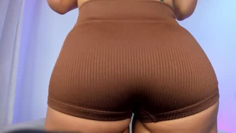 Hi fiends ---- I usually start online from Monday to Friday from 1000 am Saturdays and Sundays at 600 am Colombia time online show from March 25, 8:12 pm