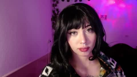 Shayla 3 online show from December 15, 11:15 am