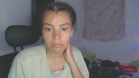 Shayna online show from March 14, 1:28 am