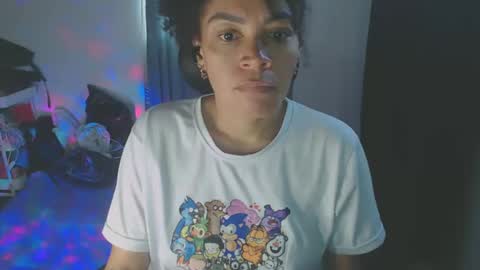 Shayna online show from February 17, 1:33 pm