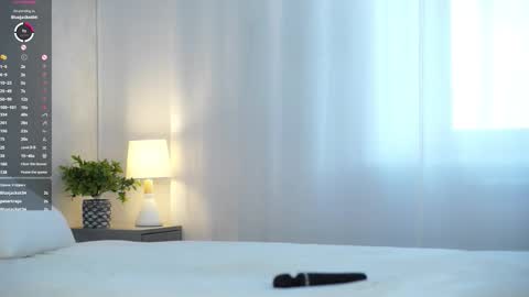 Tessa online show from November 1, 2:37 am