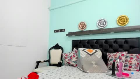 Snapshot of sheryn_brown1 chatting on October 19, 5:15 pm sheryn_brown1 online show from October 19, 5:15 pm