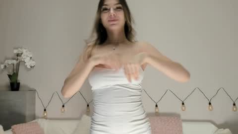 Chanel online show from December 2, 4:18 pm