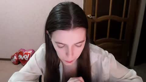 shiraha___rafieru online show from March 22, 10:05 pm