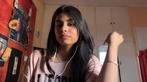 Karin online show from April 5, 2:27 pm