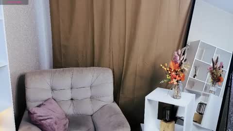 Breanna online show from March 25, 3:01 am