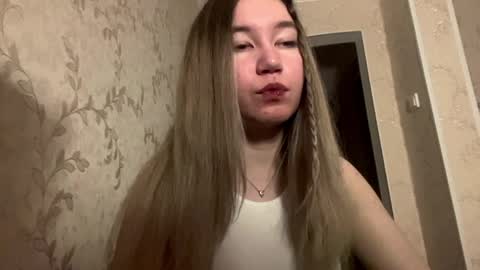 Kalisa online show from March 31, 3:23 pm