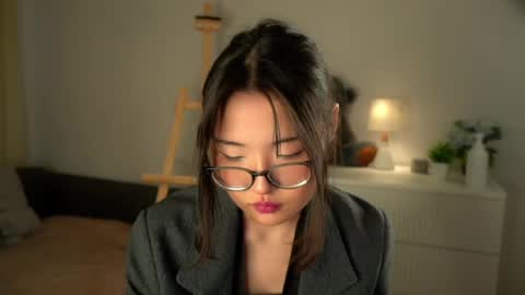 Naomi online show from March 23, 11:05 am