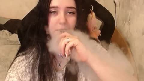 Snapshot of show_for_you chatting on September 29, 3:50 pm show_for_you online show from September 29, 3:50 pm