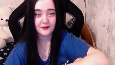 Snapshot of show_for_you chatting on December 17, 8:34 am show_for_you online show from December 17, 8:34 am