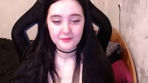 Snapshot of show_for_you chatting on December 3, 10:59 am show_for_you online show from December 3, 10:59 am