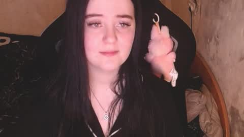 Snapshot of show_for_you chatting on October 14, 2:30 pm show_for_you online show from October 14, 2:30 pm