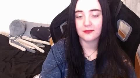 Snapshot of show_for_you chatting on March 6, 8:08 am show_for_you online show from March 6, 8:08 am