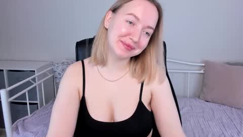 Anna online show from February 22, 7:01 am