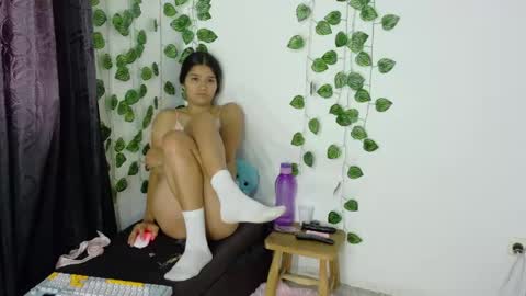 Canela online show from June 7, 3:41 pm
