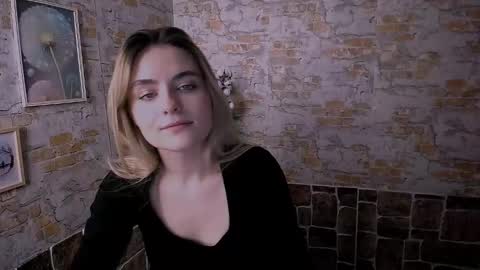 shy_sabrina_ online show from December 18, 7:47 am