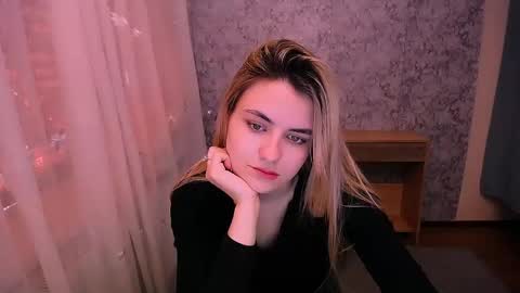 shy_sabrina_ online show from February 20, 8:39 am