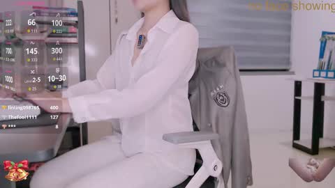 Shyn online show from November 23, 3:03 pm