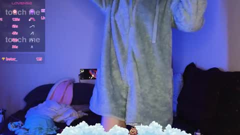 Hippie online show from March 22, 3:23 am