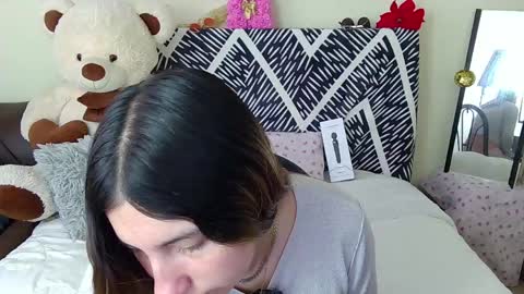 Sia online show from April 13, 12:28 pm