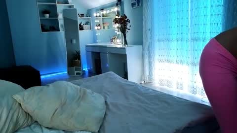 sialone online show from December 20, 5:47 am