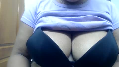 sara online show from February 6, 7:07 pm