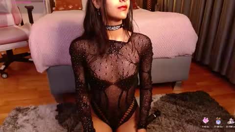 Snapshot of sienna_blake_ chatting on September 18, 12:37 pm Sienna Blake online show from September 18, 12:37 pm