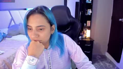   powder    online show from April 15, 1:06 am