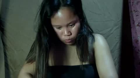 Snapshot of simply_y0urs chatting on January 19, 5:39 pm simply_y0urs online show from January 19, 5:39 pm