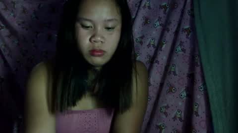 Snapshot of simply_y0urs chatting on February 11, 7:05 pm simply_y0urs online show from February 11, 7:05 pm