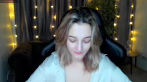 Sinty Noria online show from February 28, 1:26 am