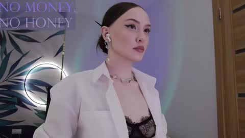 Goddess Sirena online show from February 19, 8:07 pm