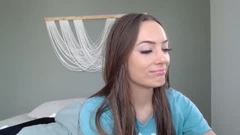 SirenEyes online show from April 10, 8:15 pm