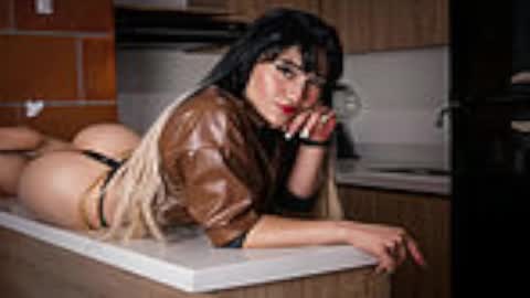 Snapshot of sirius_smith chatting on January 23, 2:50 pm koral online show from January 23, 2:50 pm