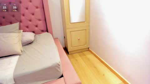 Skarlet online show from December 3, 10:37 am