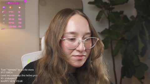 Im Scarlett  ONLINE  5pm-10pm NYC time  online show from January 12, 3:28 am