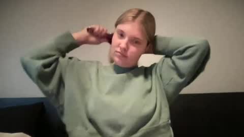 skiimaskabby online show from July 11, 7:47 pm