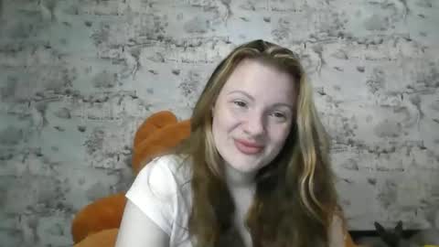 Skyler online show from November 12, 5:33 pm