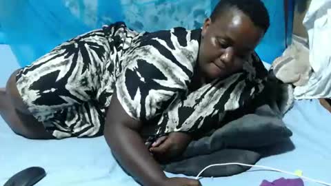 sheliah online show from February 27, 4:07 pm