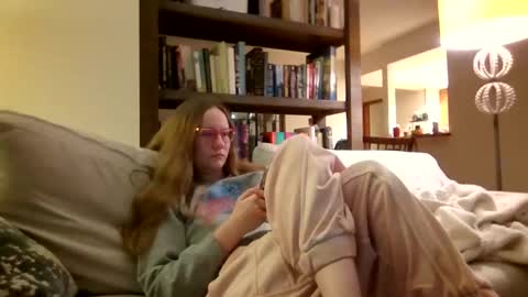 Sky Winters online show from October 31, 12:12 am