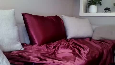 sleeperly online show from December 22, 11:41 pm